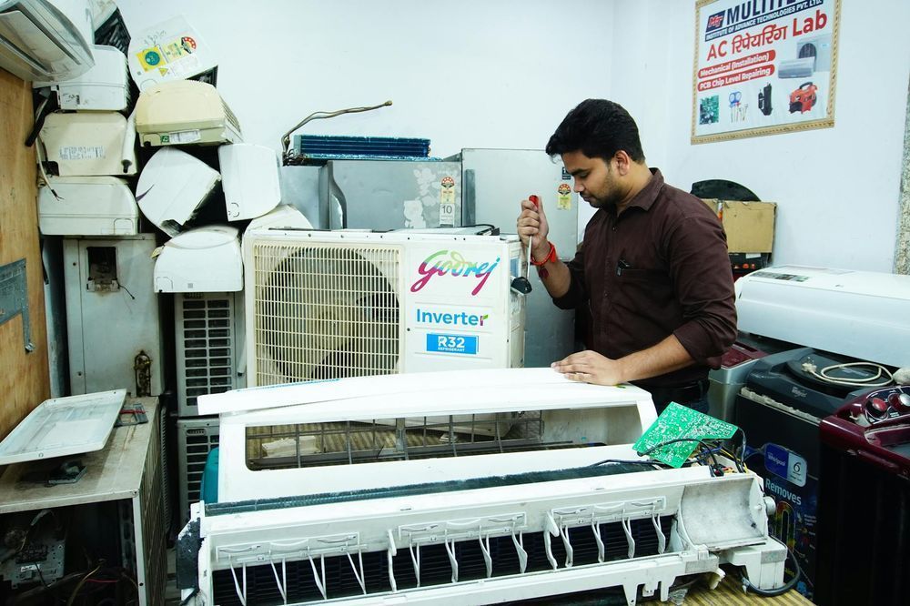 Choosing the Right Inverter for Your Home: A Step-by-Step Guide